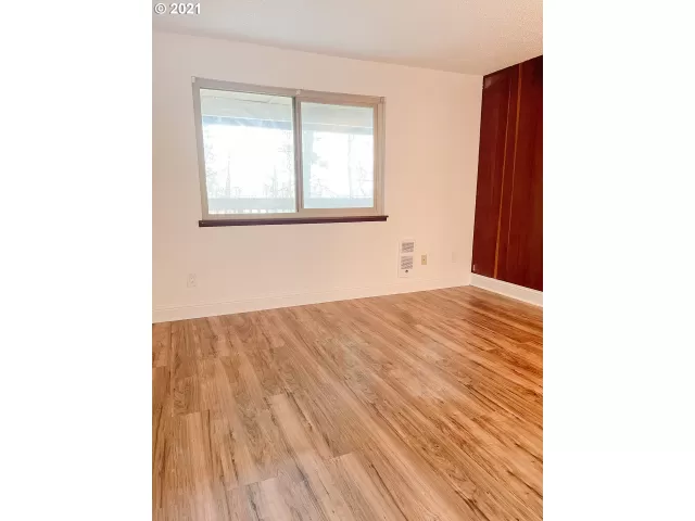 MLS: 21216044 Condo For Sale