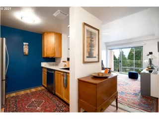 Photo #1: 21216114 Listing