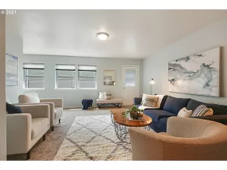Photo #6: 21216115 Listing 