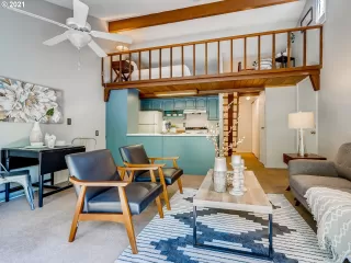 Photo #2: 21216917 Listing