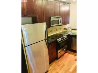 Photo #3: 21217067 Listing