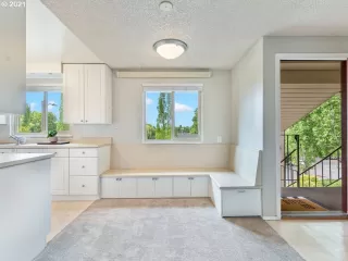 Photo #3: 21217403 Listing 