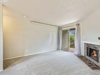 Photo #5: 21217403 Listing 