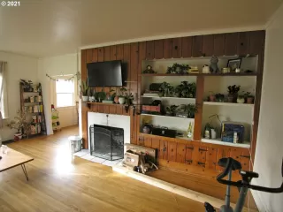 Photo #3: 21218894 Listing