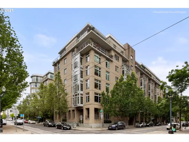 MLS: 21218931 Condo For Sale