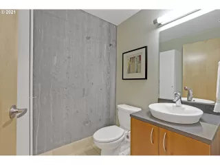 Photo #5: 21218954 Listing 