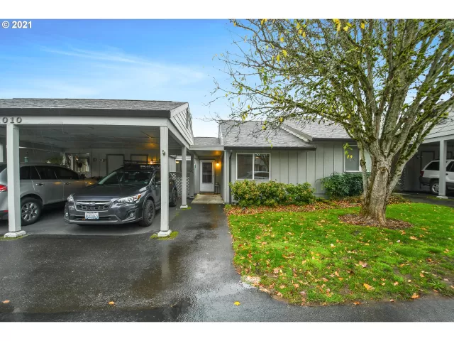 MLS: 21219796 Condo For Sale