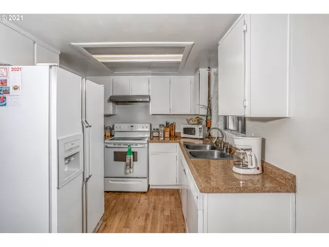 MLS: 21221306 Condo For Sale