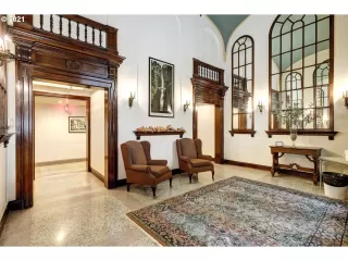 Photo #5: 21221754 Listing 