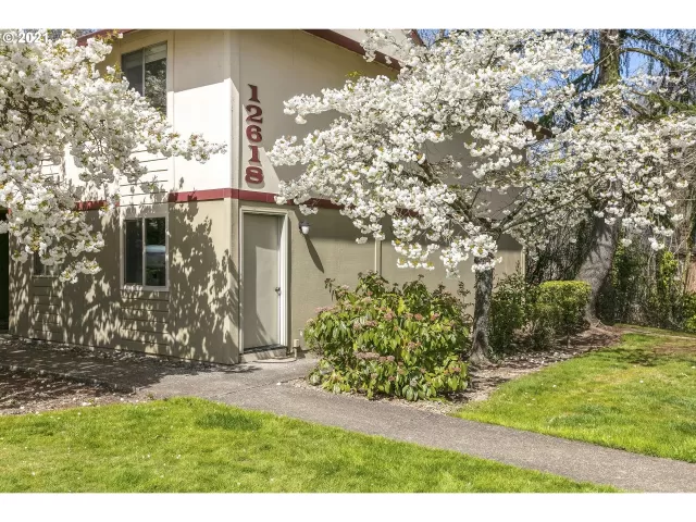 MLS: 21223167 Condo For Sale