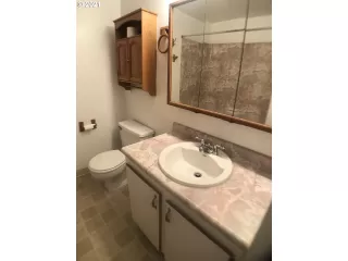 Photo #4: 21223664 Listing 