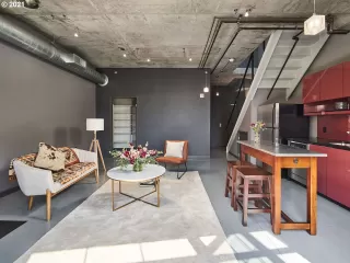 Photo #6: 21223684 Listing