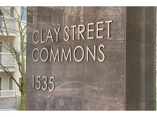 MLS: 21224094 Condo For Sale