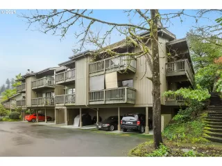 Photo #2: 21225288 Listing