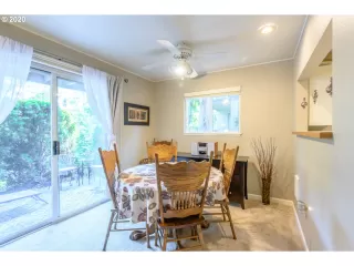 Photo #4: 21226450 Listing