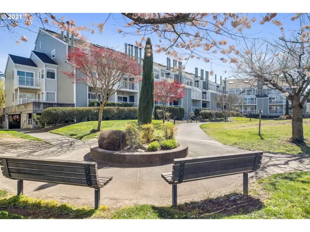 MLS: 21227285 Condo For Sale