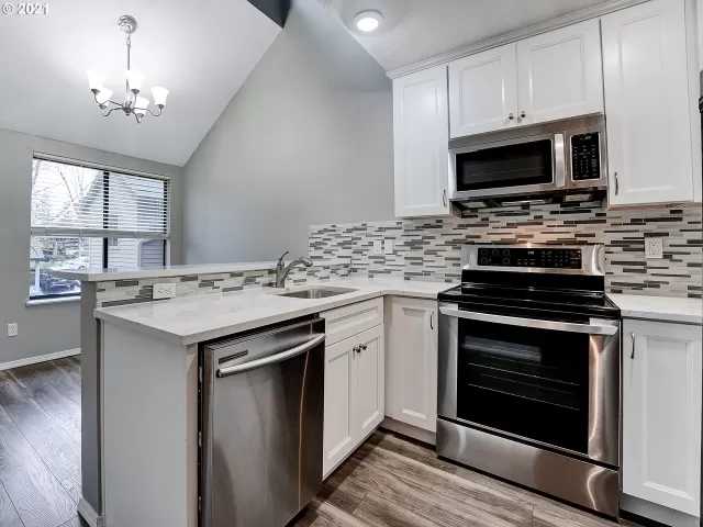 MLS: 21227333 Condo For Sale