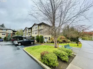 Photo #6: 21228180 Listing