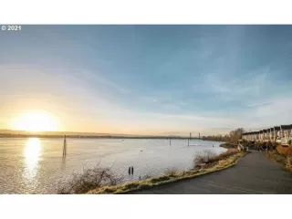 Photo #2: 21228927 Listing 