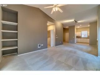 Photo #4: 21228927 Listing 