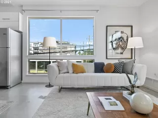 Photo #6: 21229146 Listing