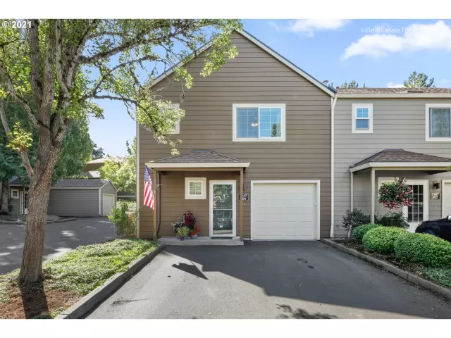 MLS: 21229327 Condo For Sale