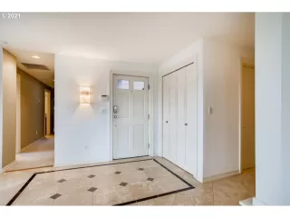 Photo #1: 21229524 Listing