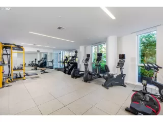 Photo #4: 21230550 Listing 