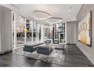 Photo #5: 21230550 Listing 