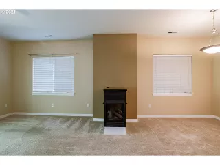 Photo #2: 21232149 Listing 