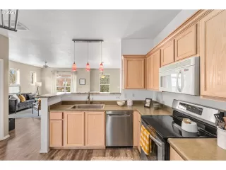 Photo #4: 21232217 Listing