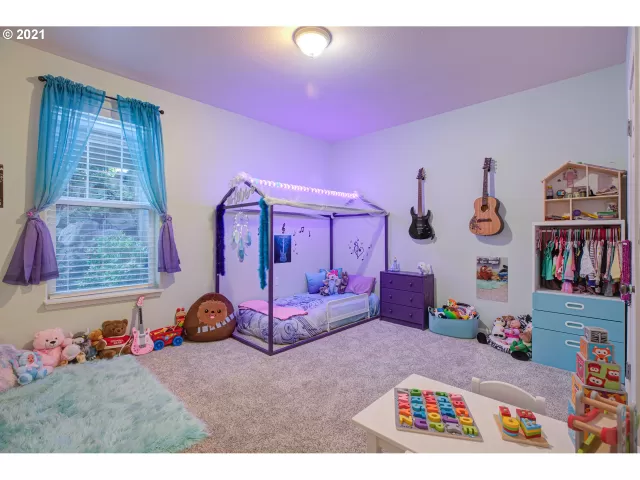 MLS: 21232683 Condo For Sale