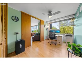 Photo #2: 21232842 Listing 