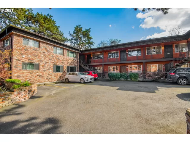 MLS: 21234646 Condo For Sale