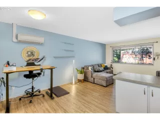 Photo #6: 21234646 Listing 