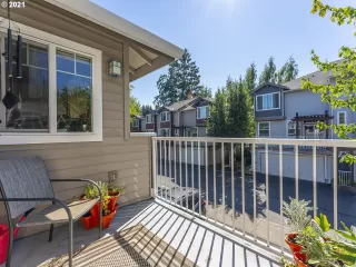 Photo #2: 21234827 Listing