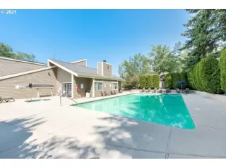 Photo #5: 21234834 Listing 