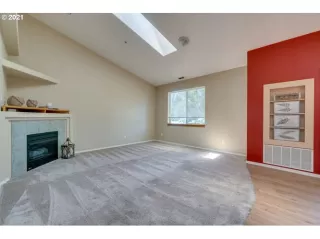 Photo #1: 21235795 Listing