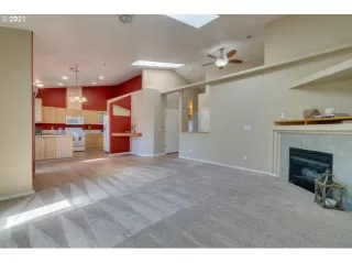 Photo #2: 21235795 Listing