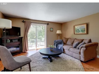 Photo #2: 21236484 Listing 