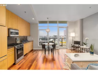 Photo #1: 21237274 Listing