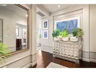 Photo #1: 21237468 Listing