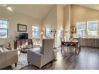 Photo #1: 21237945 Listing