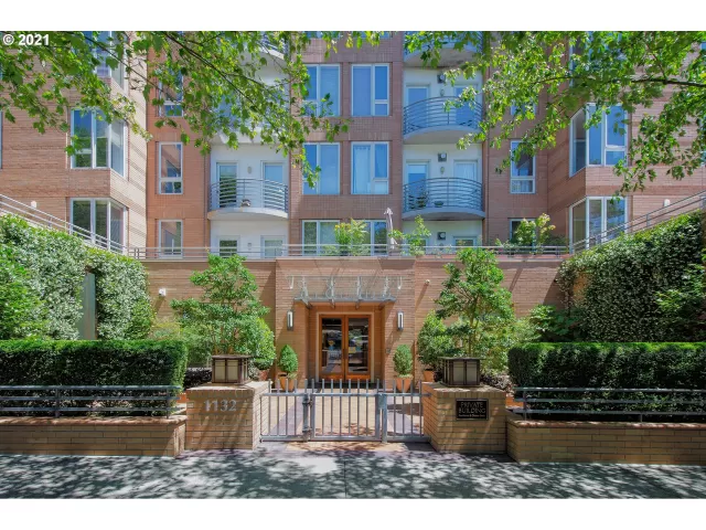 MLS: 21238341 Condo For Sale