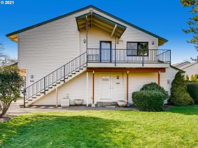 MLS: 21238629 Condo For Sale