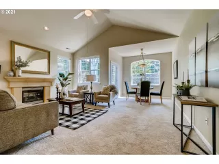 Photo #4: 21238918 Listing 