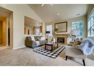 Photo #5: 21238918 Listing 