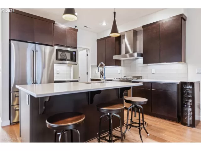 MLS: 21238988 Condo For Sale