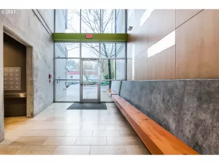 Photo #4: 21241277 Listing 