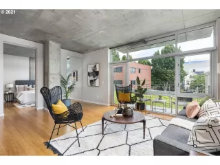 Photo #6: 21241277 Listing 